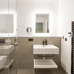 Limehome Wiesdorfer Platz 3* Leverkusen