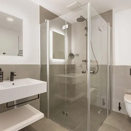 Limehome Wiesdorfer Platz Lägenhetshotell 3*