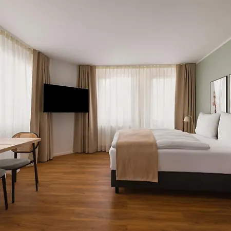 Limehome Wiesdorfer Platz 3* Leverkusen