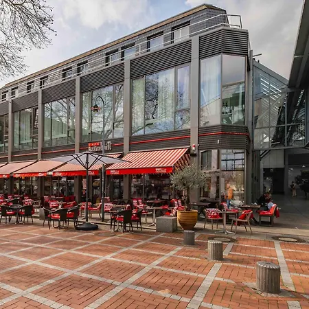 Lägenhetshotell Limehome Wiesdorfer Platz 3*
