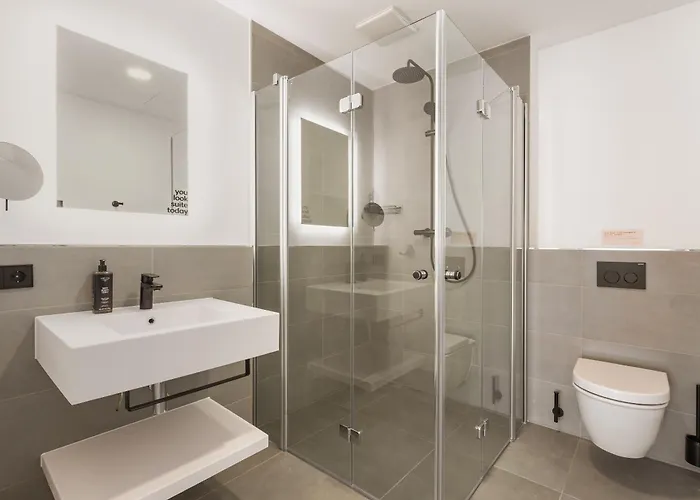 Limehome Wiesdorfer Platz Lägenhetshotell 3*