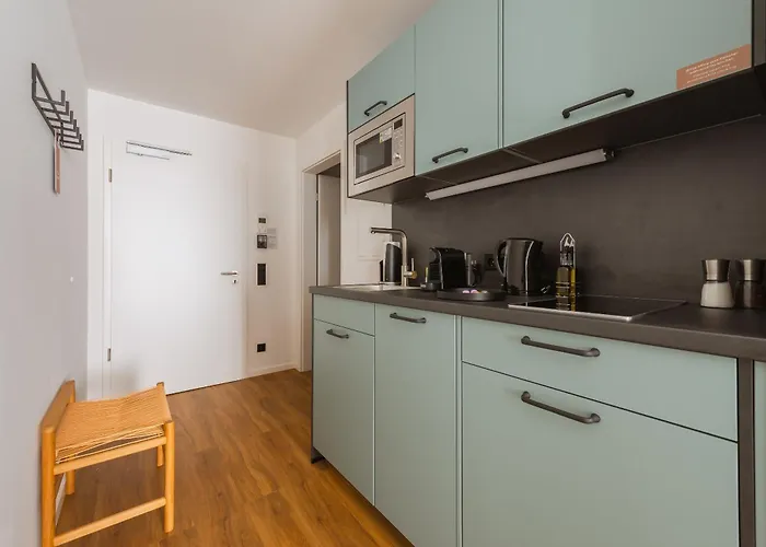 Limehome Wiesdorfer Platz 3* Leverkusen