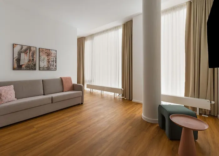 Lägenhetshotell Limehome Wiesdorfer Platz 3*