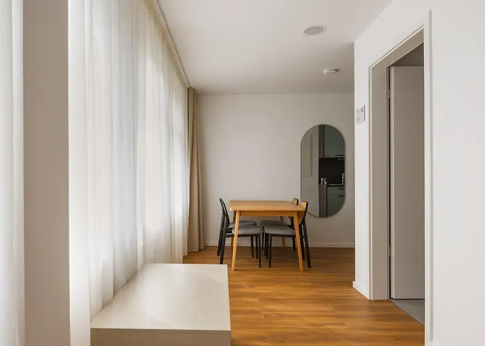 Limehome Wiesdorfer Platz Leverkusen